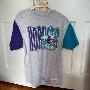 Mitchell and Ness Charlotte Hornets tee